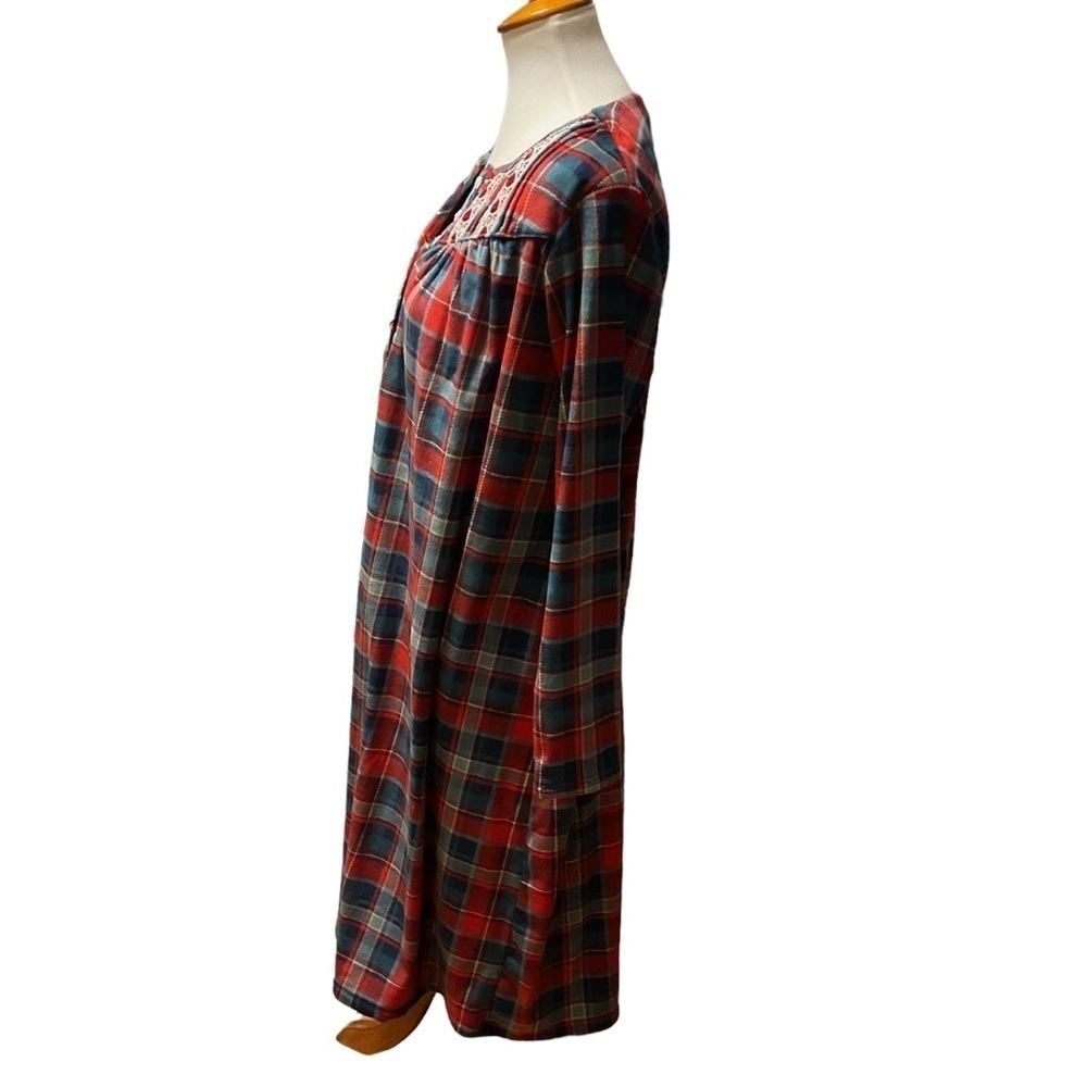 Secret Treasures Women’s Traditional Long Sleeve Scoop Neck Velour Plaid Gown - Picture 3 of 7